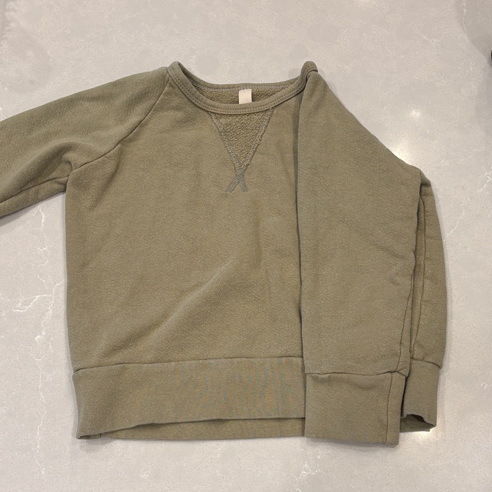 Childhoods Clothing Olive Green Sweatshirt Size 4T